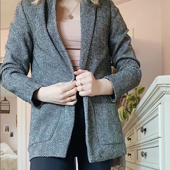 NEW Blazer - Picture 2 of 2